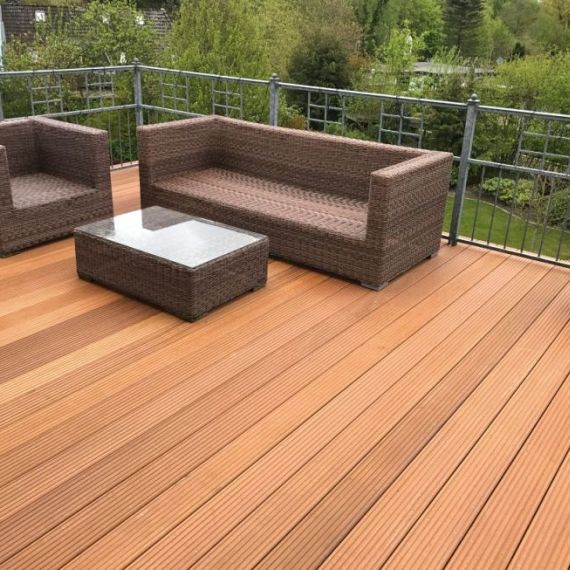Bangkirai 21x145mm terrasplank glad/grof L 305cm P100 KD18 +/-2% Premium FCQ