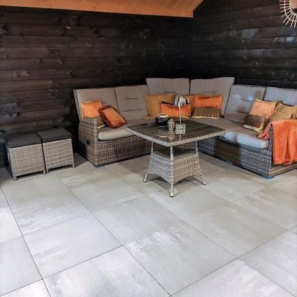 H2O terrastegel 60x60x4 cm Light Grey ( verpakt op ww pallet)