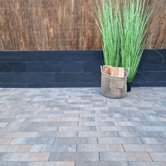 Linia palissade 15x15x80cm Antraciet