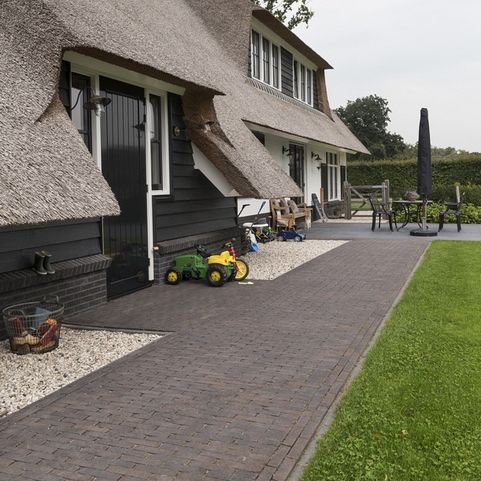WF60 Iseo getrommeld Zwart-Bruin