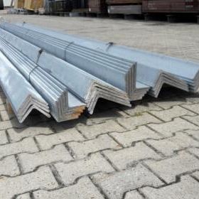 Hoeklijn L200x100x10 mm - L=6.05m - Gegalvaniseerd