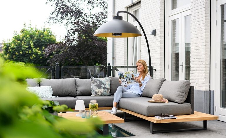 Zomerse buitenkamer